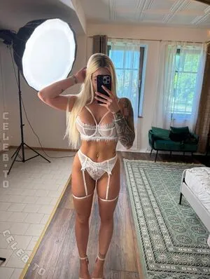 Mrs S1000rr OnlyFans Leaked Free Thumbnail Picture - #itBl3MXLFj