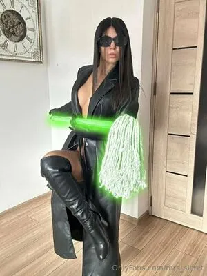 Mrs Sicret OnlyFans Leaked Free Thumbnail Picture - #yuzROuQVNN