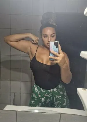 Mrs Sophie667 OnlyFans Leaked Free Thumbnail Picture - #ULb9IxPm4X