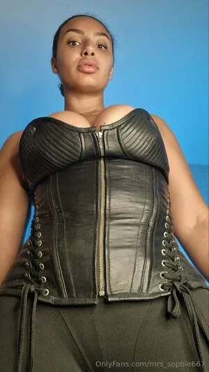 Mrs Sophie667 OnlyFans Leaked Free Thumbnail Picture - #z2HzN1P1PX