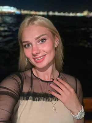 Mrs Tori Ka OnlyFans Leaked Free Thumbnail Picture - #7OEnIDYhaA