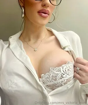 Mrs Victoria Blanc OnlyFans Leaked Free Thumbnail Picture - #fzbK37lXEM