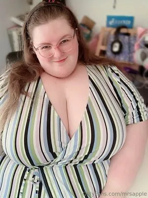 Mrsapple OnlyFans Leaked Free Thumbnail Picture - #i5NTInDJBQ