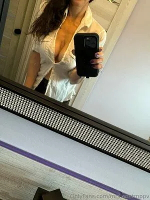 Mrsjanetm OnlyFans Leaked Free Thumbnail Picture - #s1m4q1tL1f