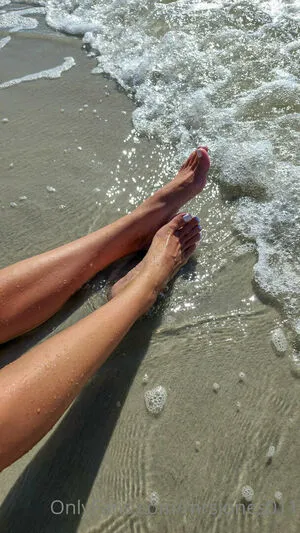 Mrsjones011 OnlyFans Leaked Free Thumbnail Picture - #hjegDZg4tj