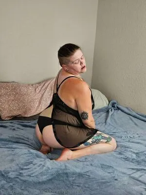 Mrskinnilynnfree OnlyFans Leaked Free Thumbnail Picture - #pxsciZIt1f