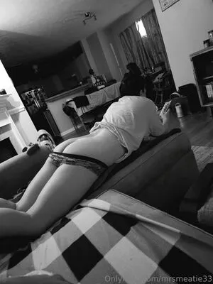 Mrsmeatie33 OnlyFans Leaked Free Thumbnail Picture - #DL4nRyWALk