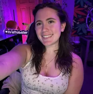 Mrsmobster21 OnlyFans Leaked Free Thumbnail Picture - #56c7IpYyTN