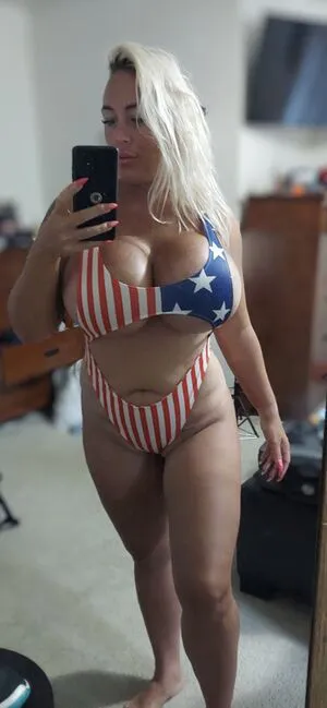 Mrspineapplegoddess OnlyFans Leaked Free Thumbnail Picture - #O9DcAwPq11