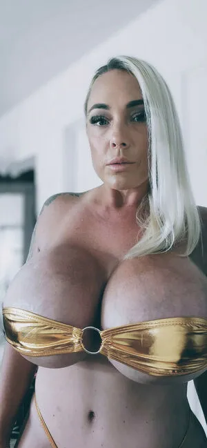 Mrspineapplegoddess OnlyFans Leaked Free Thumbnail Picture - #vtuuc8znKX