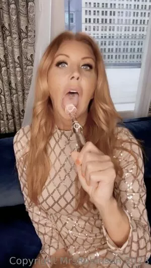 Mrsrobinsonxo OnlyFans Leaked Free Thumbnail Picture - #2NbjN6pzc3