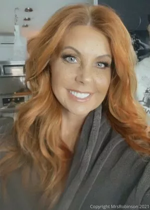 Mrsrobinsonxo OnlyFans Leaked Free Thumbnail Picture - #hRwgAAf0up