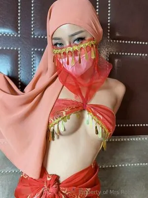 Mrsrobinsonxo OnlyFans Leaked Free Thumbnail Picture - #xSKu8aNVt1