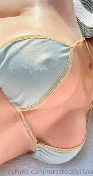Mrssteadyriverfree OnlyFans Leaked Free Thumbnail Picture - #2NnlqEfQuw