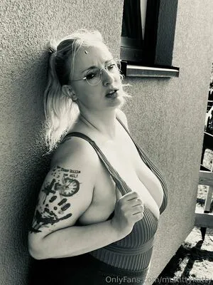 Mrstittykatty OnlyFans Leaked Free Thumbnail Picture - #G8uSabvbUT