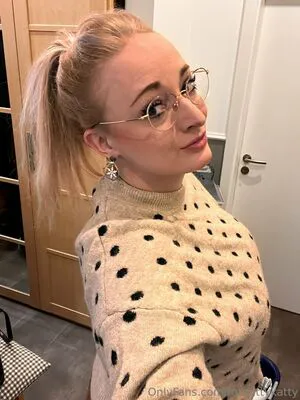 Mrstittykatty OnlyFans Leaked Free Thumbnail Picture - #Y1wKF5Vub4