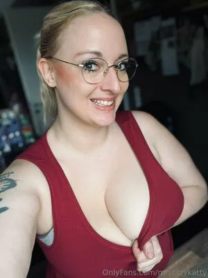 Mrstittykatty OnlyFans Leaked Free Thumbnail Picture - #z2DbdJv4Bh
