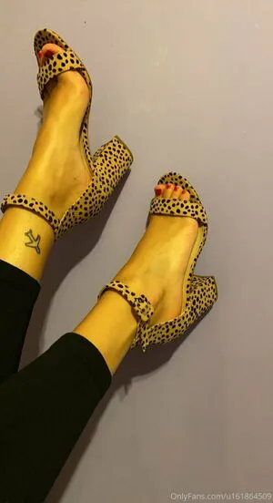 Mrstoes24 OnlyFans Leaked Free Thumbnail Picture - #3ehxjavBWU