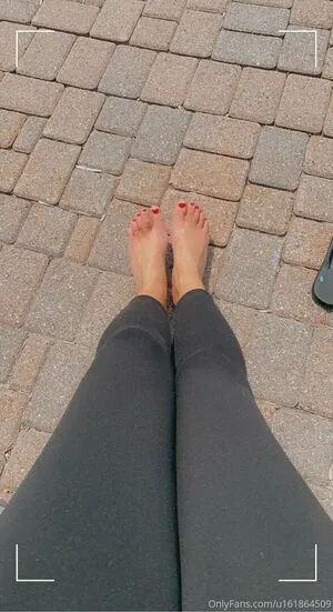 Mrstoes24 OnlyFans Leaked Free Thumbnail Picture - #TOARpfKQwA
