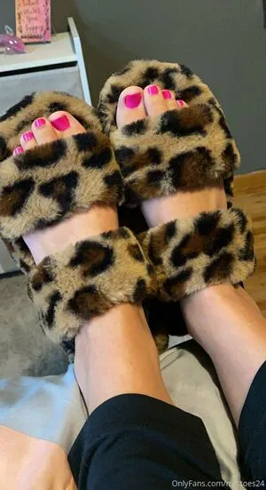 Mrstoes24 OnlyFans Leaked Free Thumbnail Picture - #ftXa4Kjud4