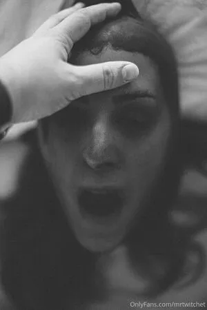 Mrtwitchet OnlyFans Leaked Free Thumbnail Picture - #40hrx1ZID2