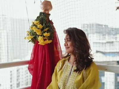 Mrunal Thakur OnlyFans Leaked Free Thumbnail Picture - #3XfnZRKwR4