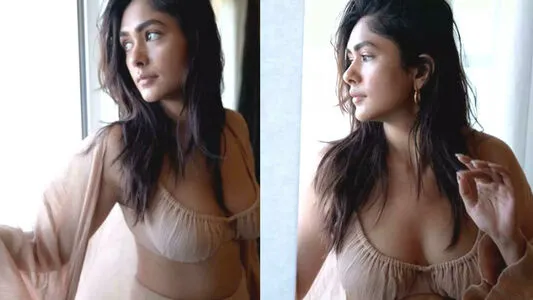 Mrunal Thakur OnlyFans Leaked Free Thumbnail Picture - #JCp69rIaRC