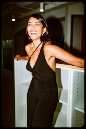 Mrunal Thakur OnlyFans Leaked Free Thumbnail Picture - #KJH9QbOkZd