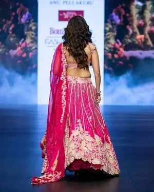 Mrunal Thakur OnlyFans Leaked Free Thumbnail Picture - #ORfU9Yspi9