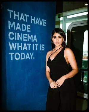 Mrunal Thakur OnlyFans Leaked Free Thumbnail Picture - #U52svZCJqV