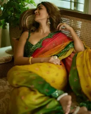 Mrunal Thakur OnlyFans Leaked Free Thumbnail Picture - #UZBgrkn1OH