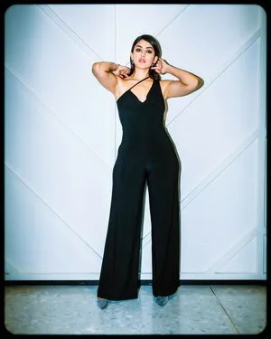 Mrunal Thakur OnlyFans Leaked Free Thumbnail Picture - #VlNKdmLfGK