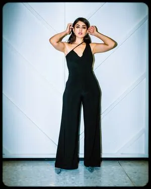 Mrunal Thakur OnlyFans Leaked Free Thumbnail Picture - #iH94mL5a4f