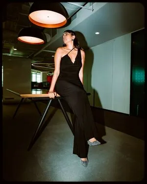 Mrunal Thakur OnlyFans Leaked Free Thumbnail Picture - #li1jsmEmvl