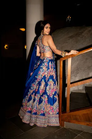 Mrunal Thakur OnlyFans Leaked Free Thumbnail Picture - #raavxdltBd