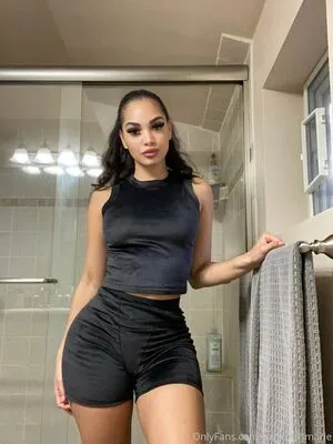 Ms Chelsmarie OnlyFans Leaked Free Thumbnail Picture - #8O90ush5zw