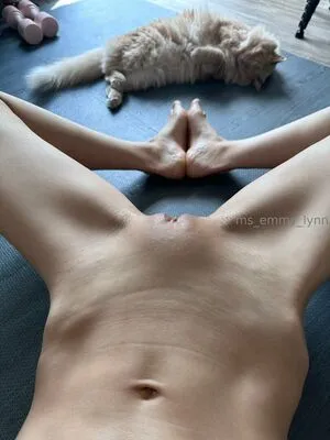 Ms Emmy Lynn OnlyFans Leaked Free Thumbnail Picture - #mV3CakWUCF