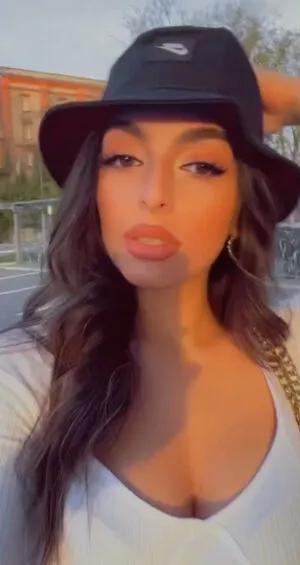 Ms Kurdisch OnlyFans Leaked Free Thumbnail Picture - #CuW71qamB1