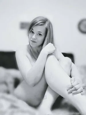Ms Miri OnlyFans Leaked Free Thumbnail Picture - #98Un22hMAw