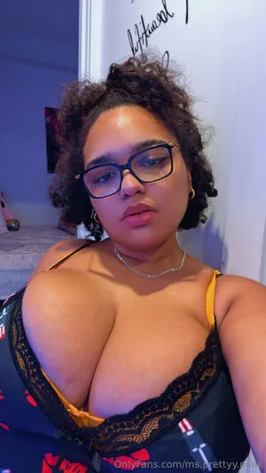 Ms Prettyy Piink OnlyFans Leaked Free Thumbnail Picture - #gm6LgwItyK