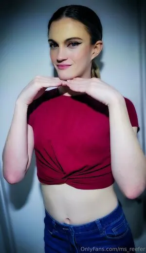 Ms Reefer OnlyFans Leaked Free Thumbnail Picture - #x0GIOhB0AU