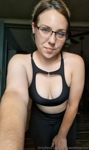 Ms Sweetmonroe OnlyFans Leaked Free Thumbnail Picture - #VpKLBRk4lc