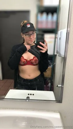 Ms Sweetmonroe OnlyFans Leaked Free Thumbnail Picture - #s1teUOCZgy