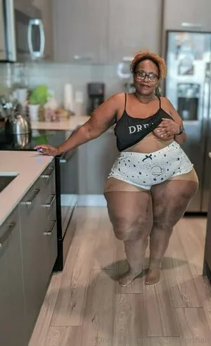 Ms Thickerthan OnlyFans Leaked Free Thumbnail Picture - #KABPR0KxF3