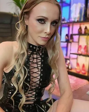 Ms Uniq Styles OnlyFans Leaked Free Thumbnail Picture - #5T6EREscoy