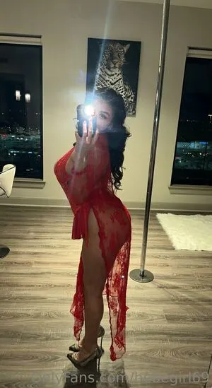 Msbellarose69 OnlyFans Leaked Free Thumbnail Picture - #mxI4DlCUY1