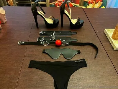 Msbeverlylynne OnlyFans Leaked Free Thumbnail Picture - #vnM57YDSkp