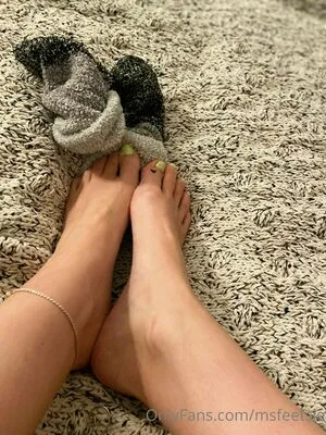 Msfeetsie OnlyFans Leaked Free Thumbnail Picture - #3xLmpJXbZb