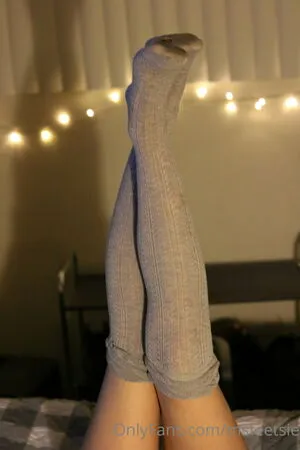 Msfeetsie OnlyFans Leaked Free Thumbnail Picture - #c5GWIWuOyc