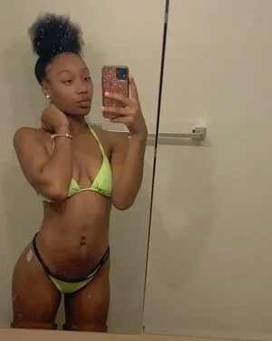 Msfineazzz OnlyFans Leaked Free Thumbnail Picture - #TlsV9UPZS9